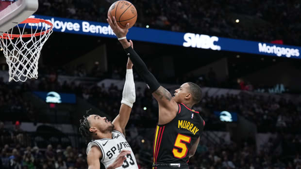 Tre Jones Dejounte Murray Hawks